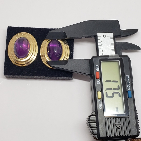 14K Yellow Gold Amethyst Cabochon Earrings - Picture 6 of 8